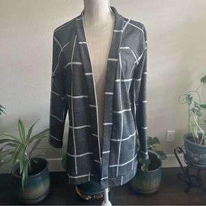 Moa Moa || black and white plaid sweater cardigan